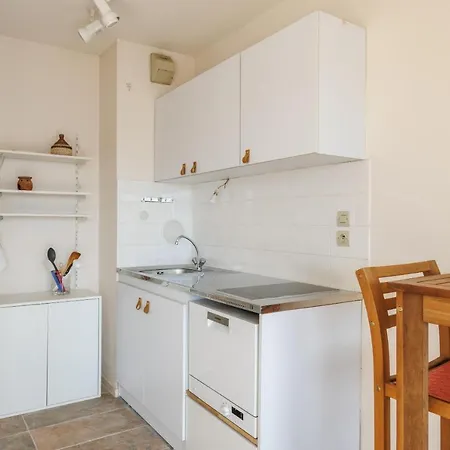 Apartment Les Hirondelles De La Plage Ares